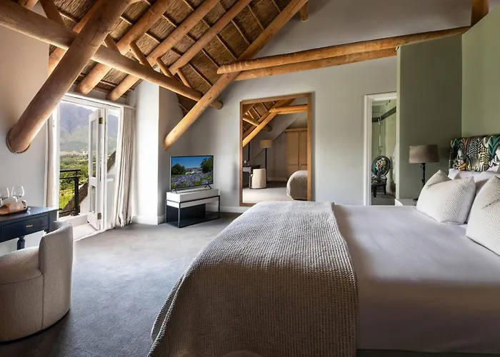 Mont Rochelle Hotel&Vineyard