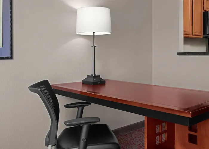 Larkspur Landing Extended Stay Suites Roseville