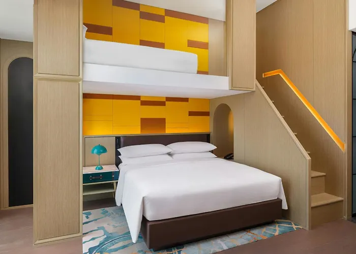 Renaissance Qingdao Hotel