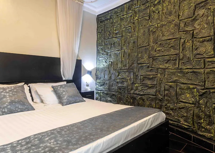 Mirembe Hotels - Source Of The Nile Suites