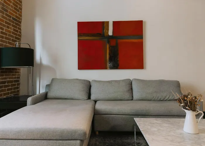 Lofts Du Vieux-Port By Gray Collection