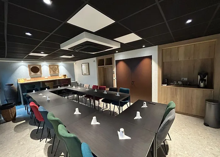 Kyriad Direct Orleans Nord - Cap Saran