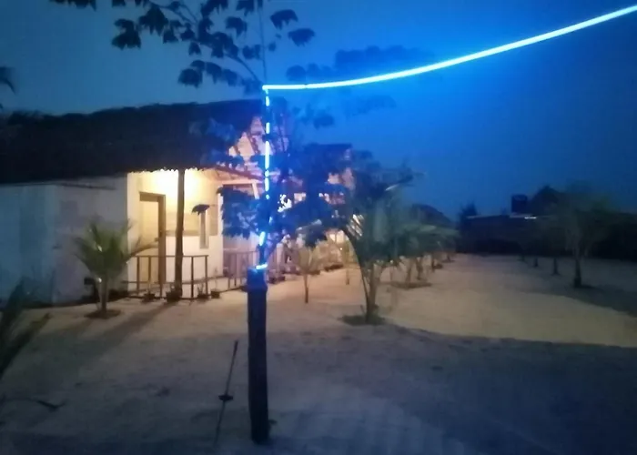 Amwaj Blue Cabana Arugambay