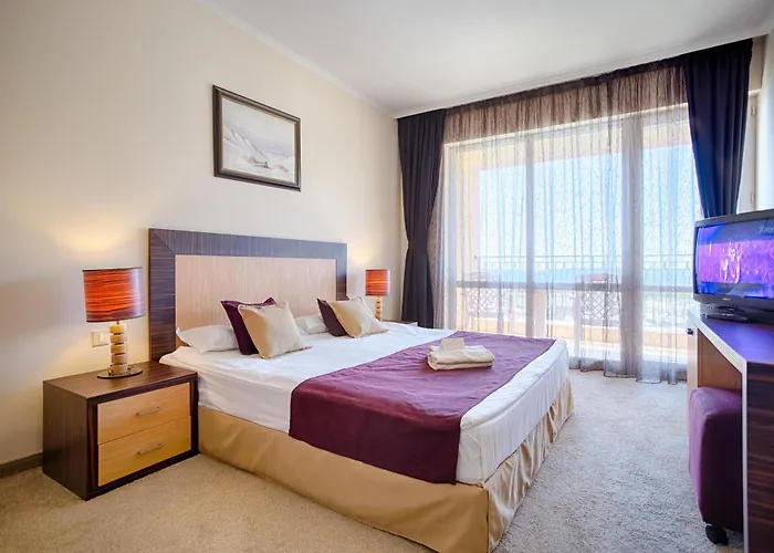 Dit Majestic Beach Apart Hotel