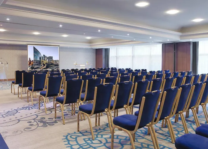 Renaissance Paris La Defense Hotel