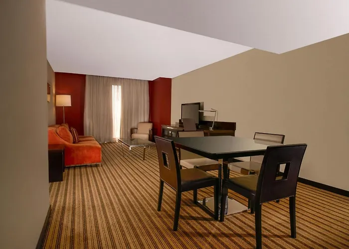 Renaissance Caracas La Castellana Hotel