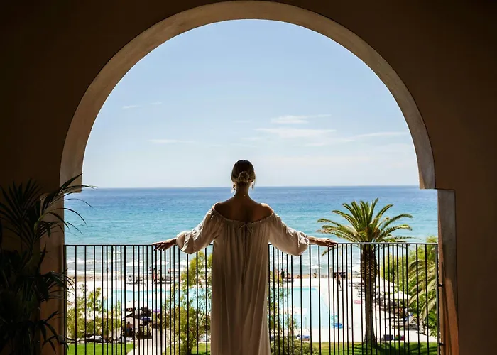 Domes Of Corfu, Autograph Collection