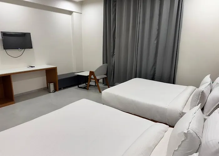 Hotel Madhukta Inn