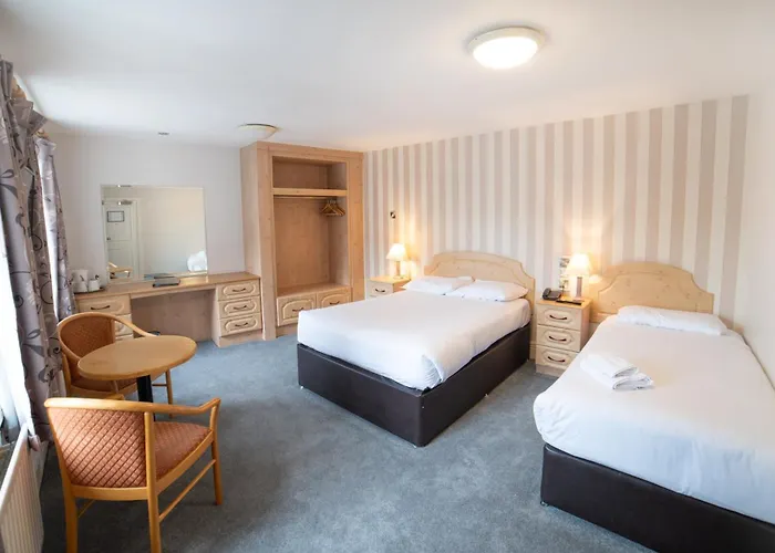 Hibernian Hotel&Leisure Centre