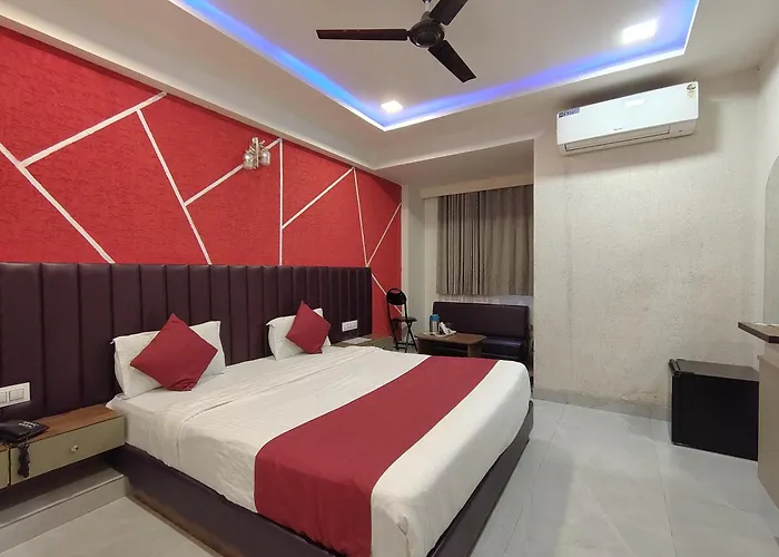 Hotel Avadh Palace, Subhash Bridge, Rto Circle, Ahmedabad