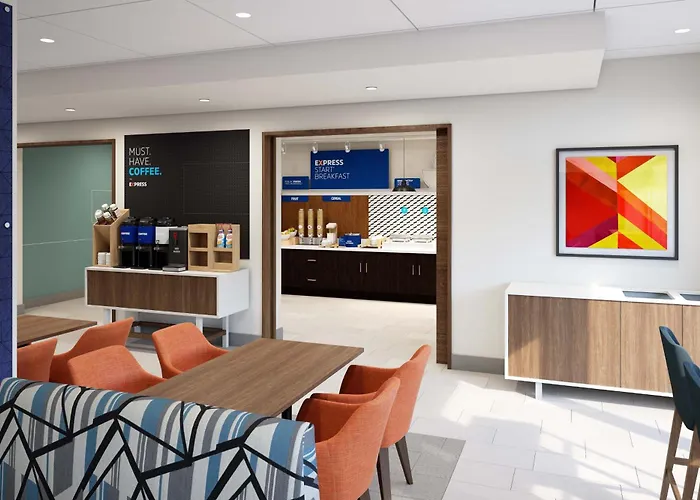 Holiday Inn Express & Suites Waco Downtown By Ihg