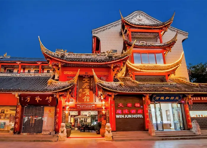 Wenjun Courtyard Hotel Chengdu ,English-Speaking , Pick-Up Service ,Laundry Service , Local Tours