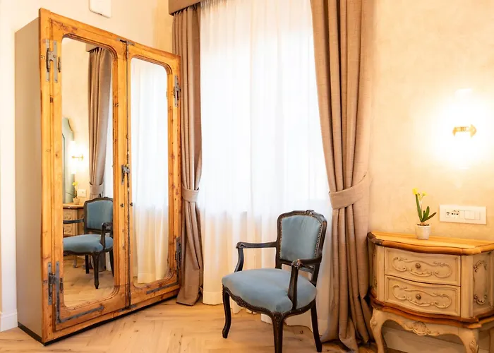 Palazzo Doni By Florence Art Apartments