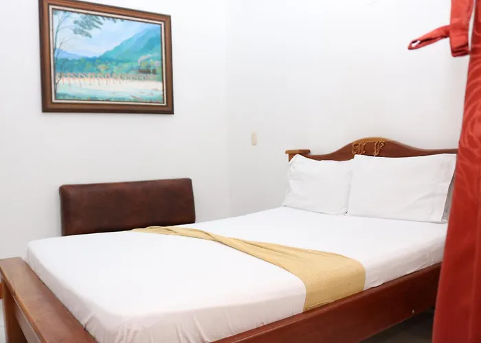 Hotel Colonial - Honda -