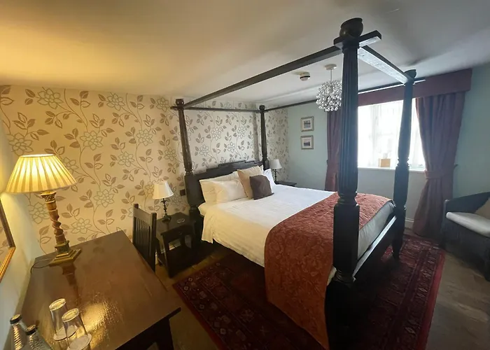 The Bubble Inn Hotel