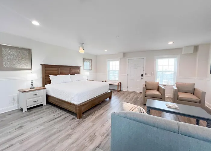 3008 King Suite, 3Rd Floor Serenity