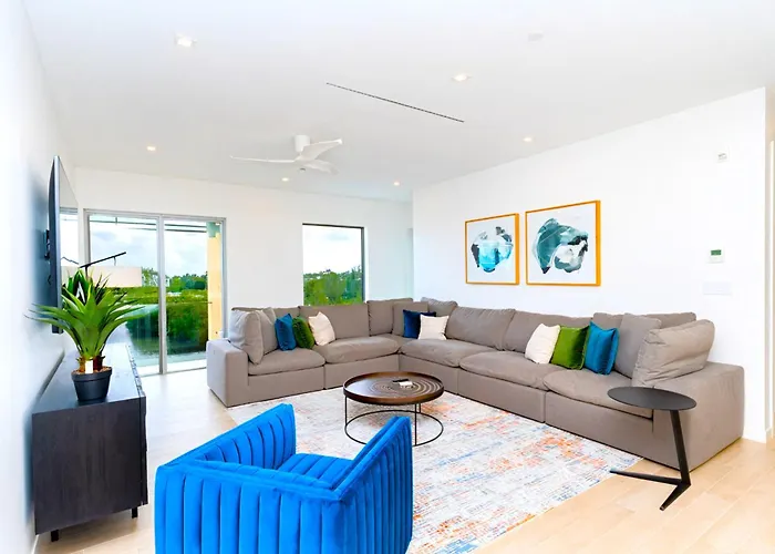 Cayman Luxury Rentals At One Canal Point