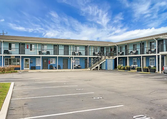 Seabirds Motel At Kure Beach