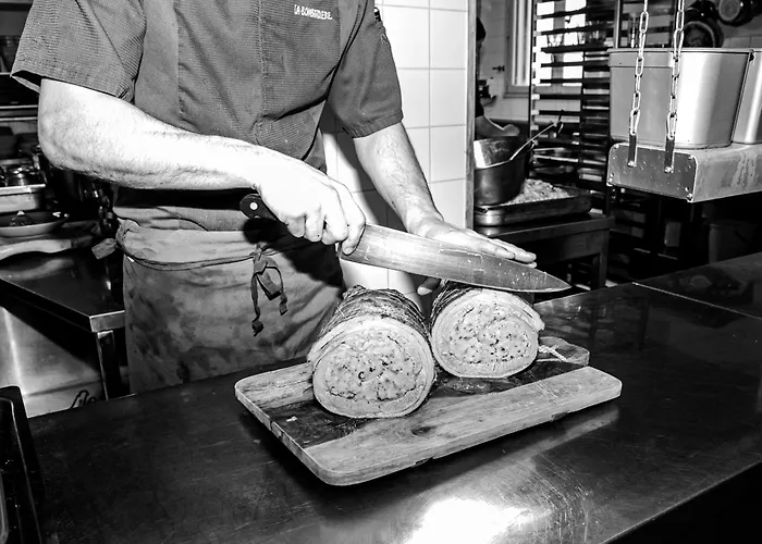 Logis de France Hôtel Restaurant La Bombardière