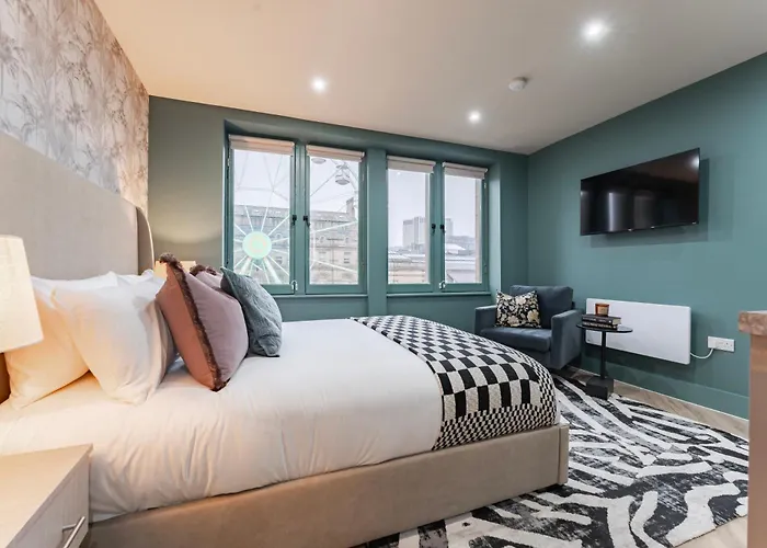 Luxury Aparthotel Suites In The Heart Of Leeds