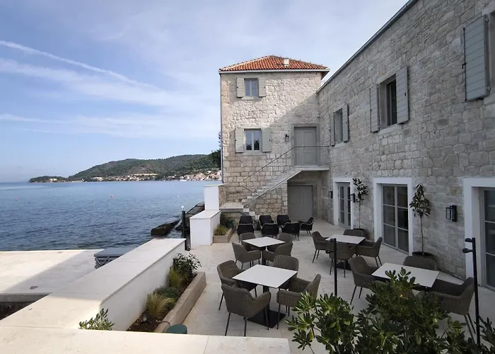 Marshal Hotel Heritage