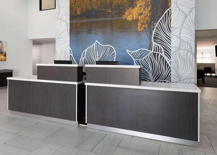La Quinta Inn & Suites By Wyndham Meridian