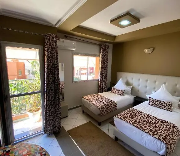 Hotel VELSATIS