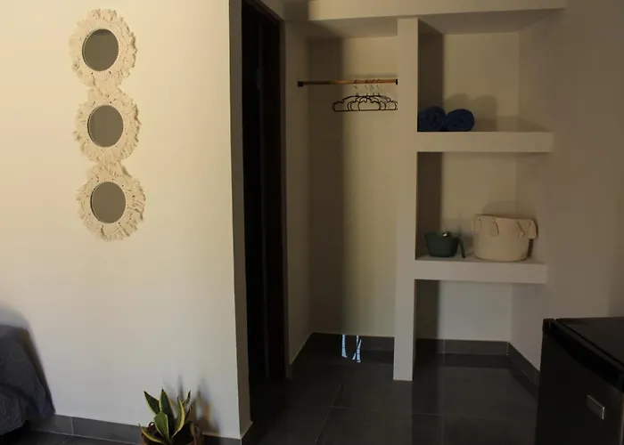 Hotel Huacas