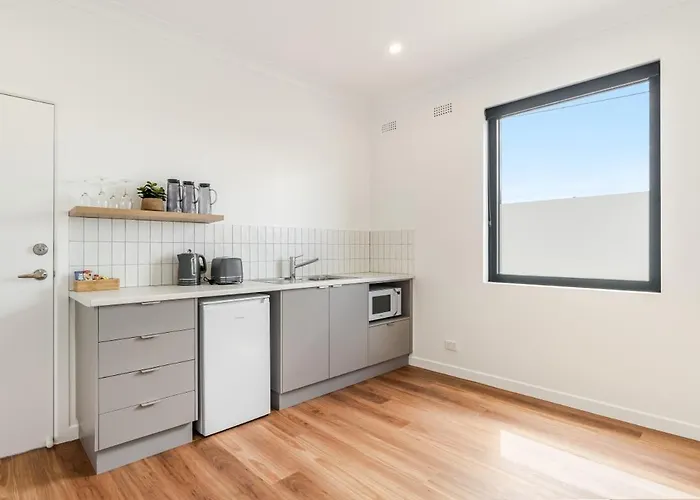 Canterbury Street Apartments