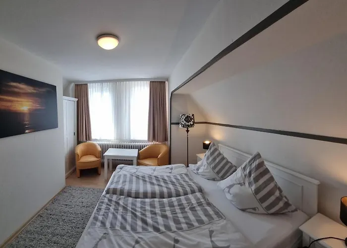 Hotel-Cafe-Lindow