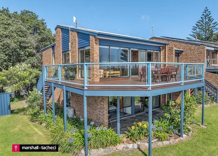 Breakwater 4 - Narira Street 1