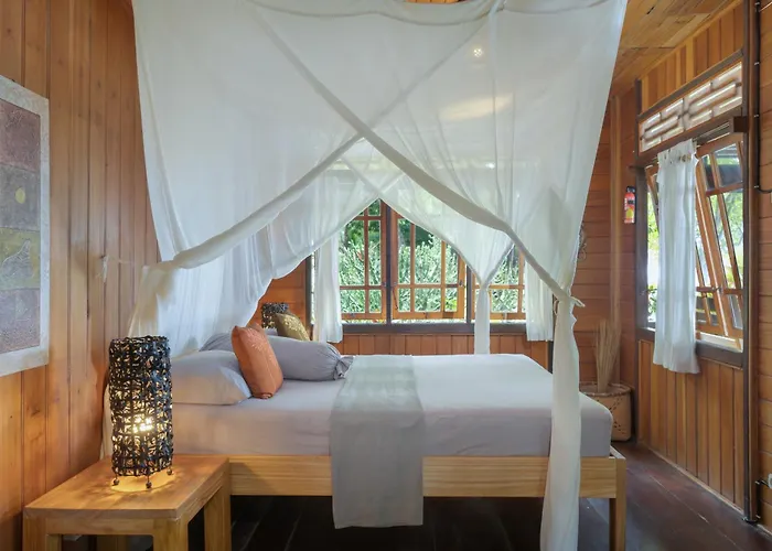Pulisan Resort