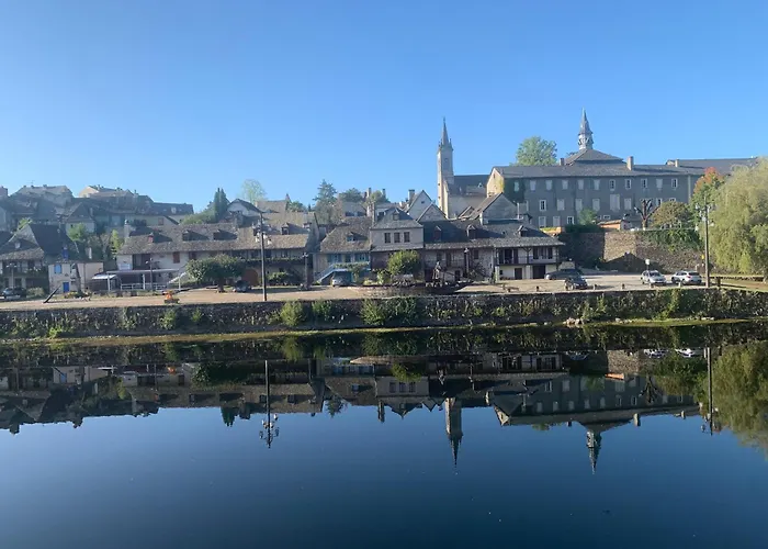 Superbe duplex les belles Rives Argentat bords Dordogne avec wifi