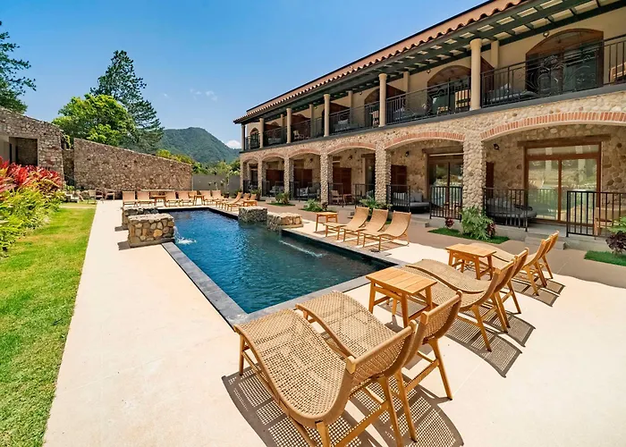 Hotel La Compania Del Valle