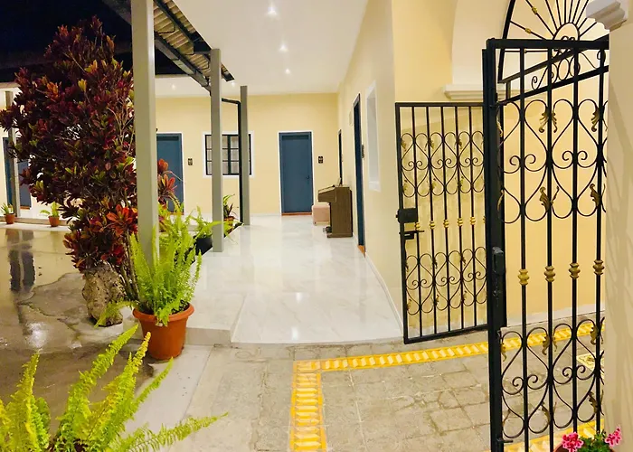Casa Nueva Accel Hotel