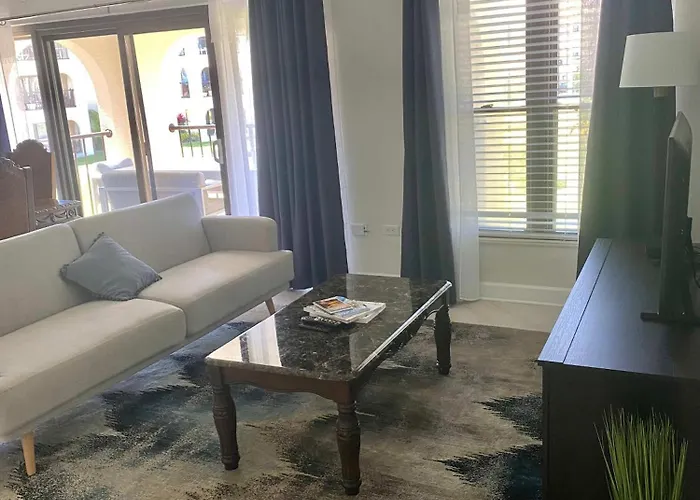 Oceanfront Condo On Seven Mile Beach
