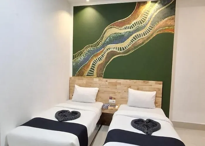 D'Hills Hotel