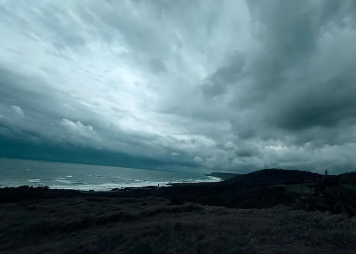 墾丁包棟民宿 海景 Kenting Timehouse Beach Villa L室內烤肉l K歌l電動麻將l德州l廚房