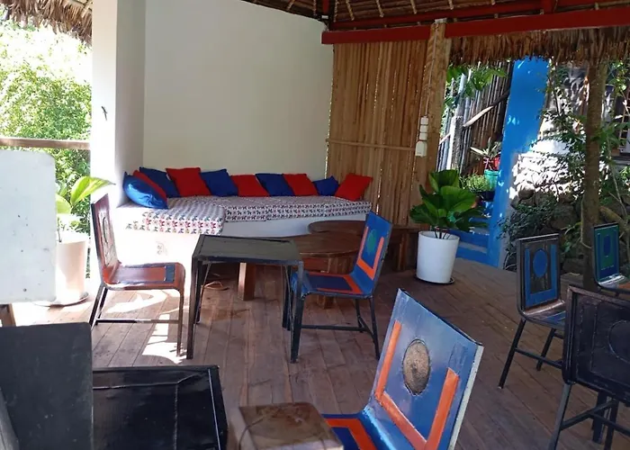 Moemoea Lodge