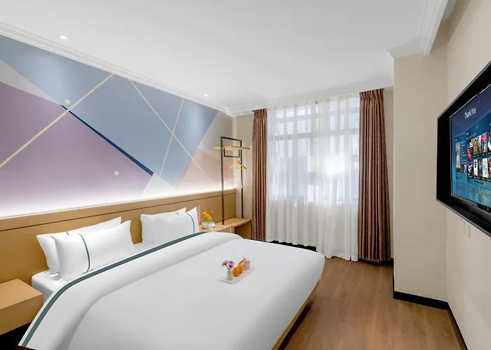 Junao Hotel Nanping Pedestrian Street Branch