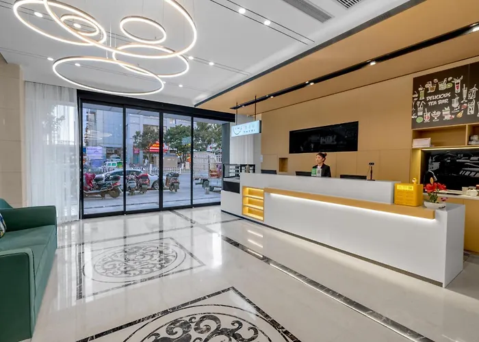 Junao Hotel Nanping Pedestrian Street Branch