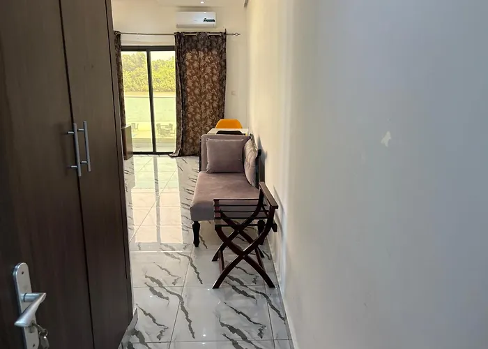 Madigane Residence Assinie