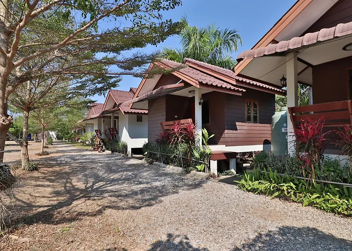 Oyo 553 Kongsup Resort