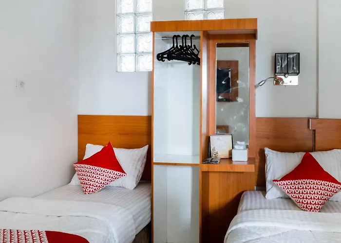 Hotel O Mandiri Guest House Syariah