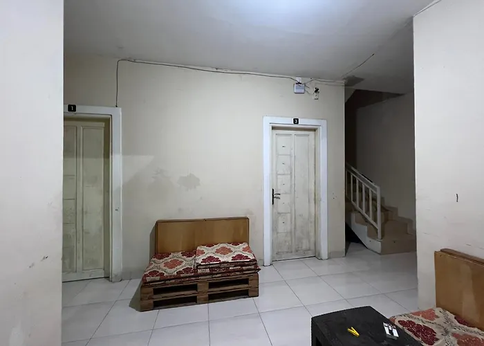 Oyo 93412 Kost Irma Syariah Near Uptd Smp Negeri 8 Parepare