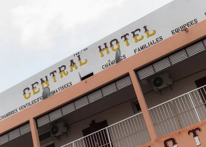 Central Hotel