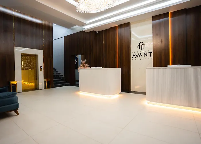 Avant Wellness Hotel Pool&Spa, Free Airport Shuttle Service