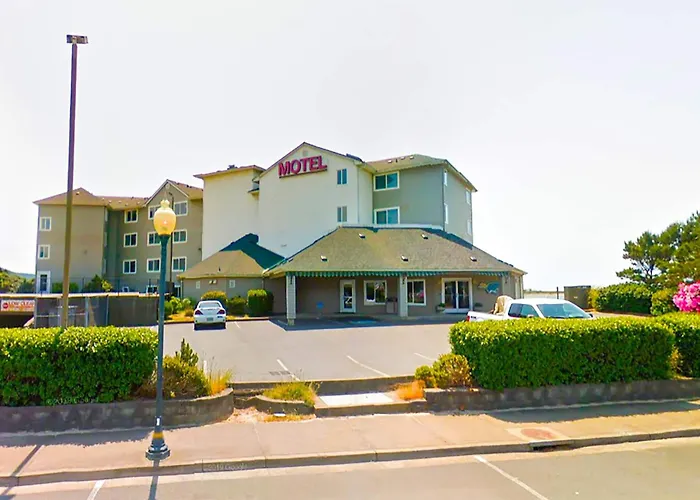 Siletz Bay Beachfront Hotel By Oyo Lincoln City