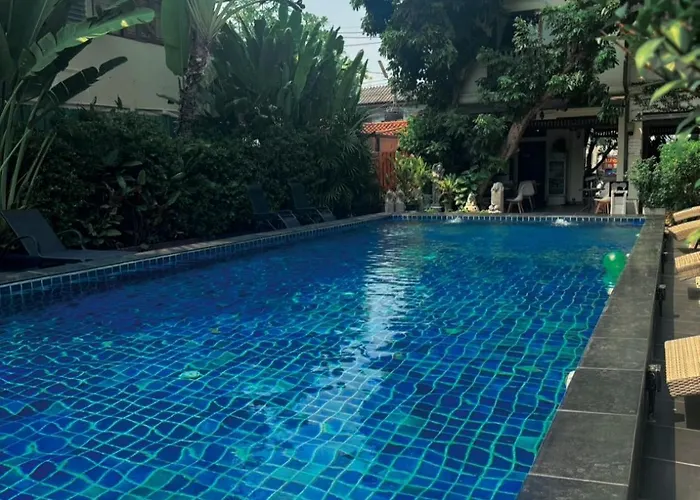 Bb Mantra Boutique Hotel