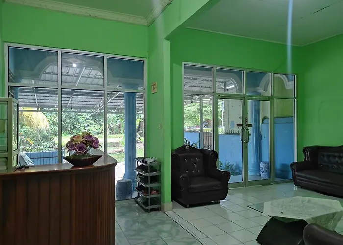 Hotel O Aini Homestay